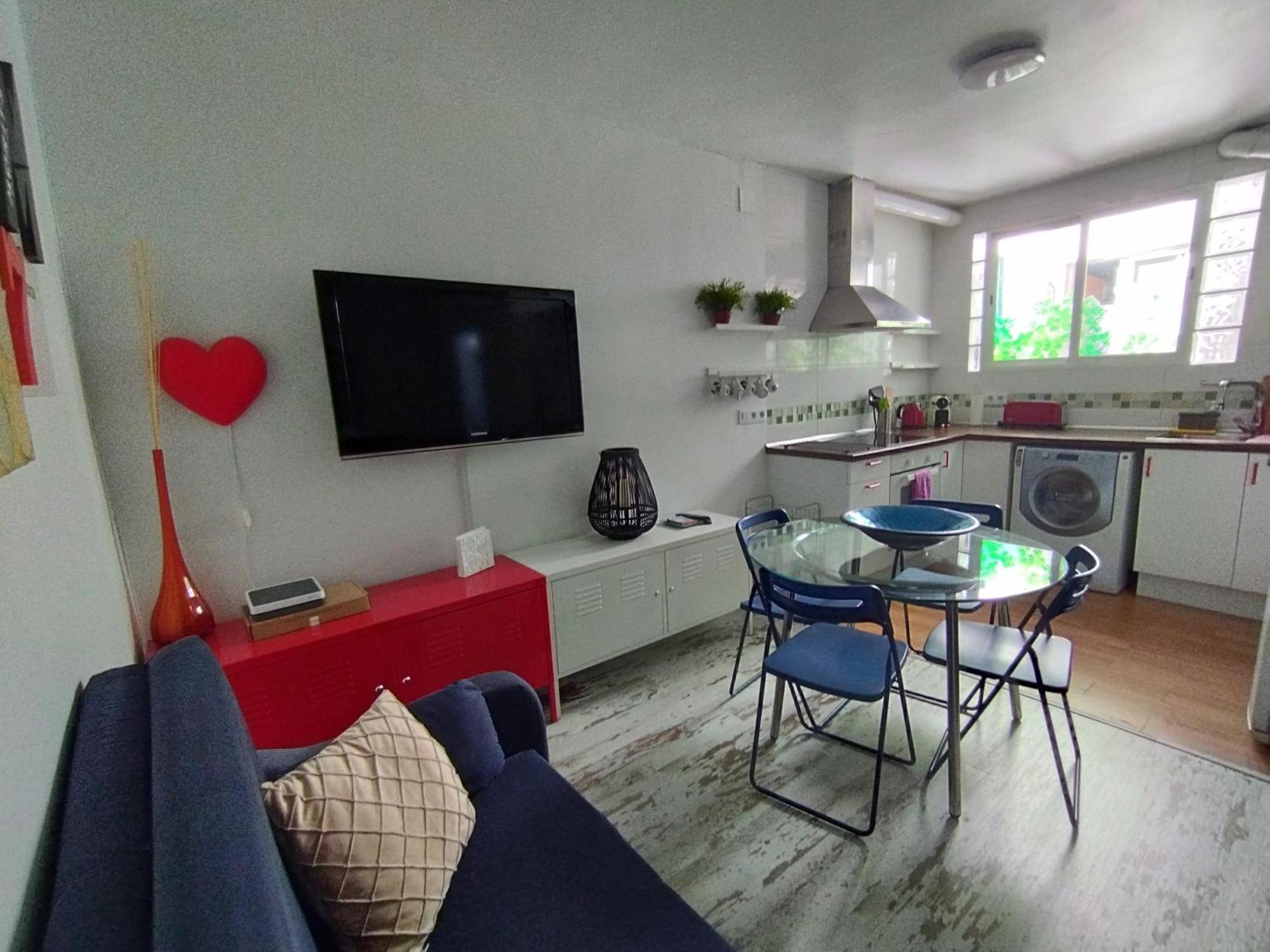 Apartment Barca 1 Camp Nou Οσπιταλέτ ντε Λιοβρεγάτ Εξωτερικό φωτογραφία